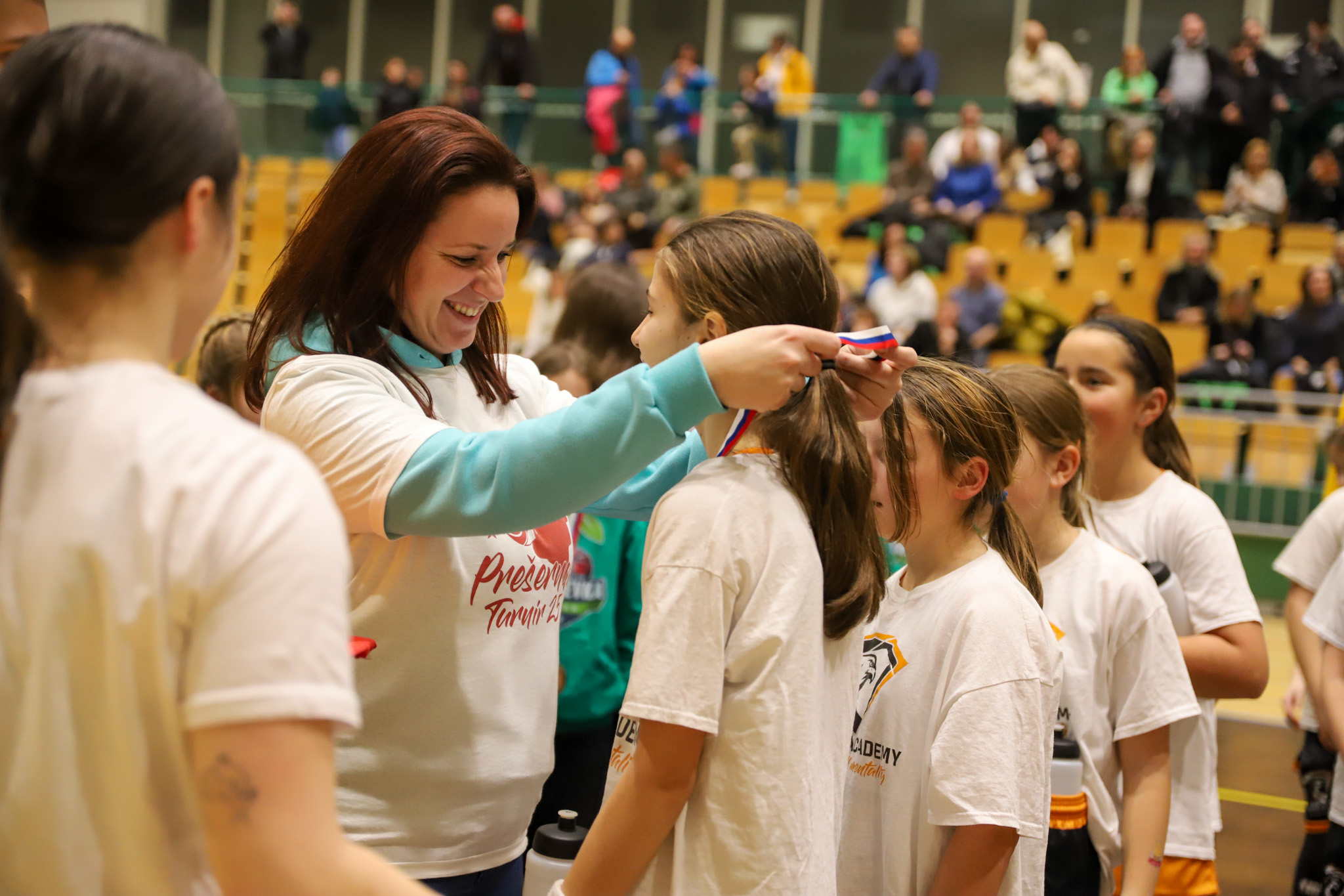 Naše punce iz Champ Academy in fantje navdušili na Prešernovem turnirju!