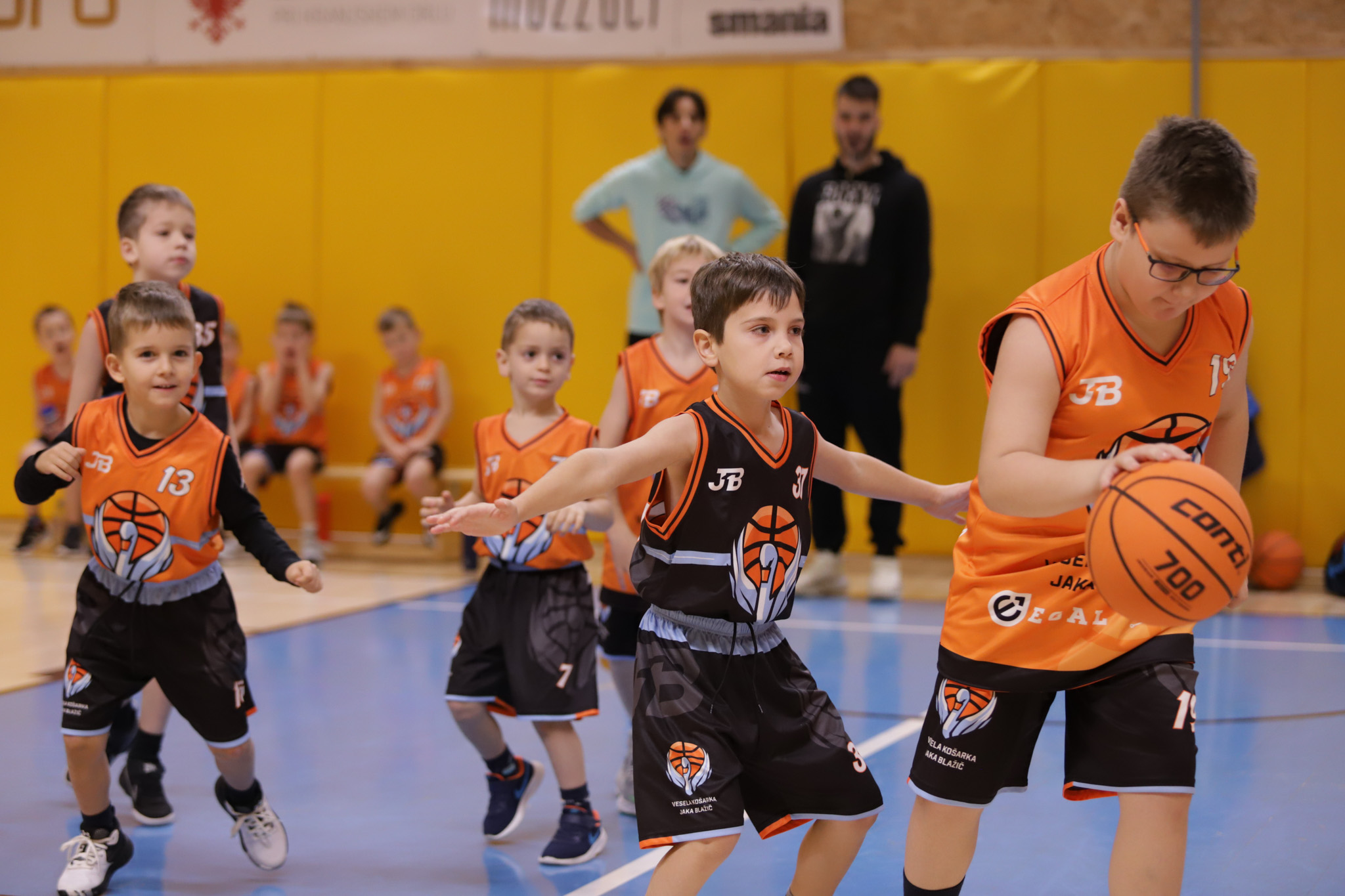 Mini Kids Basketball Champ Academy – MKB!